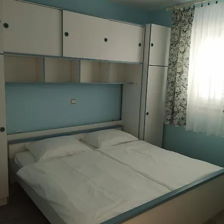 Apartment In With Sea View, Terrace, Washing Machine, Dishwasher 593-1
