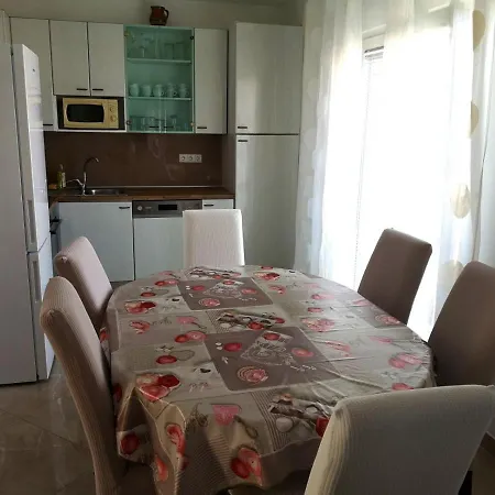 In With Sea View, Terrace, Washing Machine, Dishwasher 593-1 Apartment Lopar