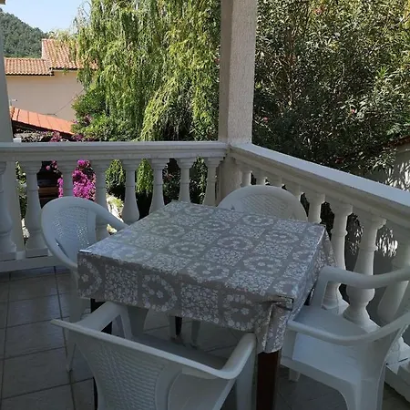 In With Sea View, Terrace, Washing Machine, Dishwasher 593-1 Lopar