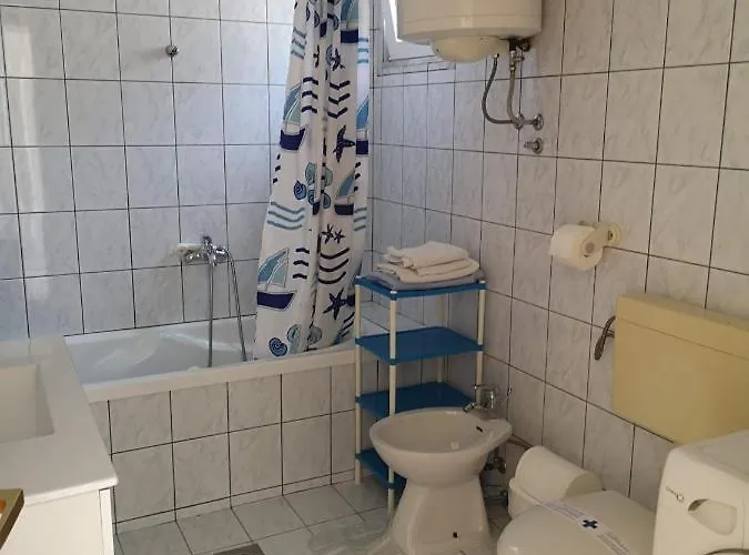 In With Sea View, Terrace, Washing Machine, Dishwasher 593-1 * Lopar