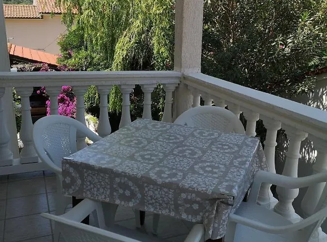 In With Sea View, Terrace, Washing Machine, Dishwasher 593-1 Lopar