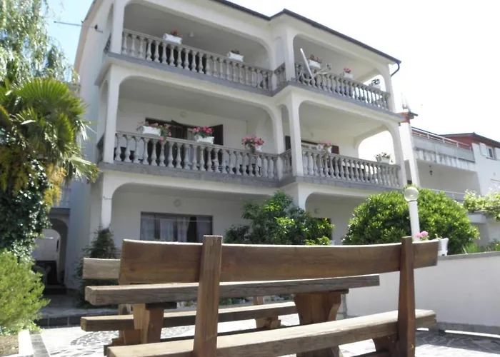 In With Sea View, Terrace, Washing Machine, Dishwasher 593-1 * Lopar