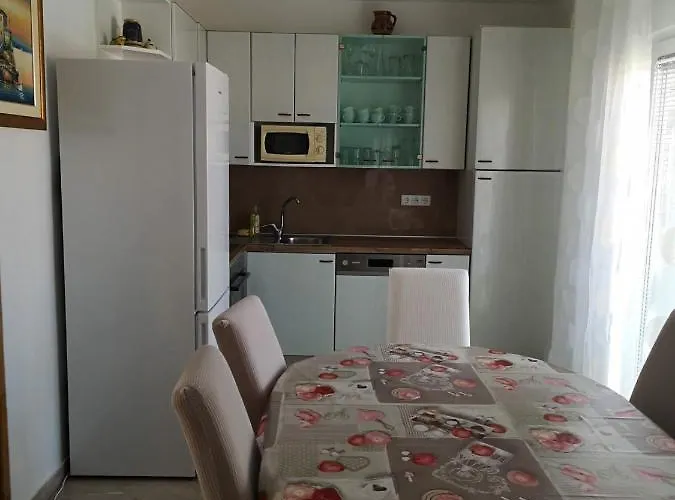 In With Sea View, Terrace, Washing Machine, Dishwasher 593-1 Apartament *
