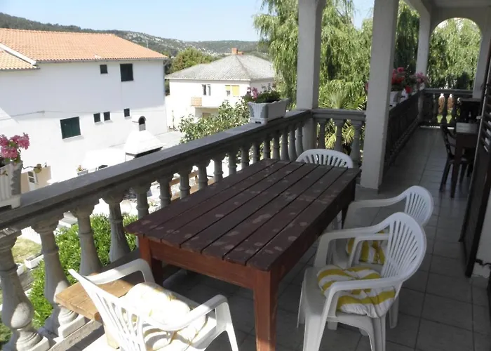 In With Sea View, Terrace, Washing Machine, Dishwasher 593-1